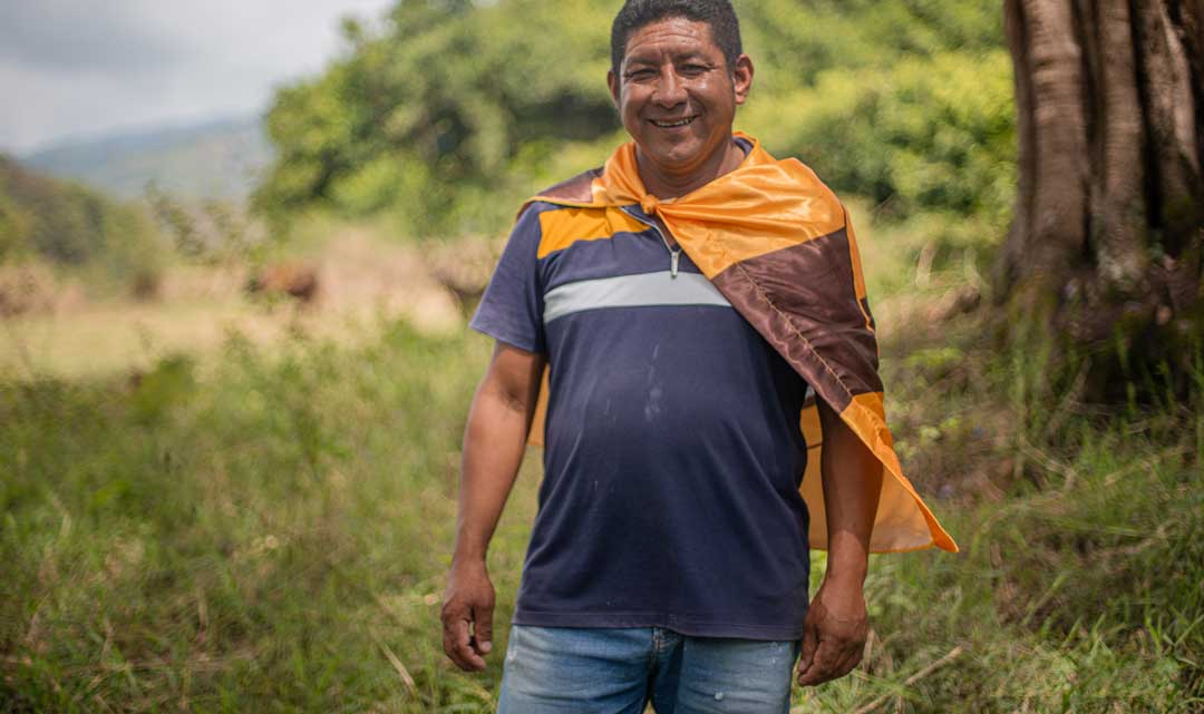 hombre-campesino-sonriendo-2